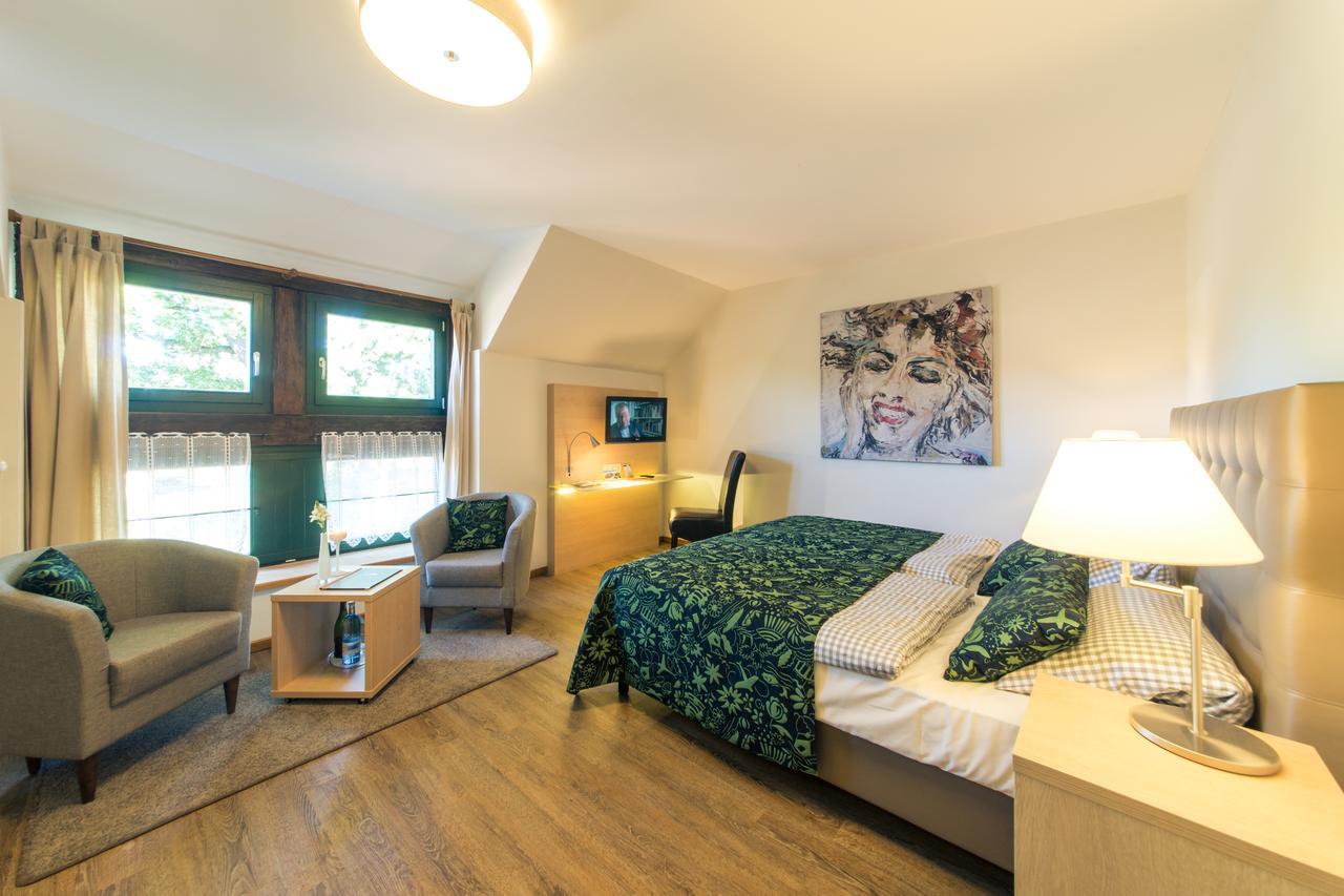 Alter Hof Am Elbdeich Hotel Unbesandten Bagian luar foto